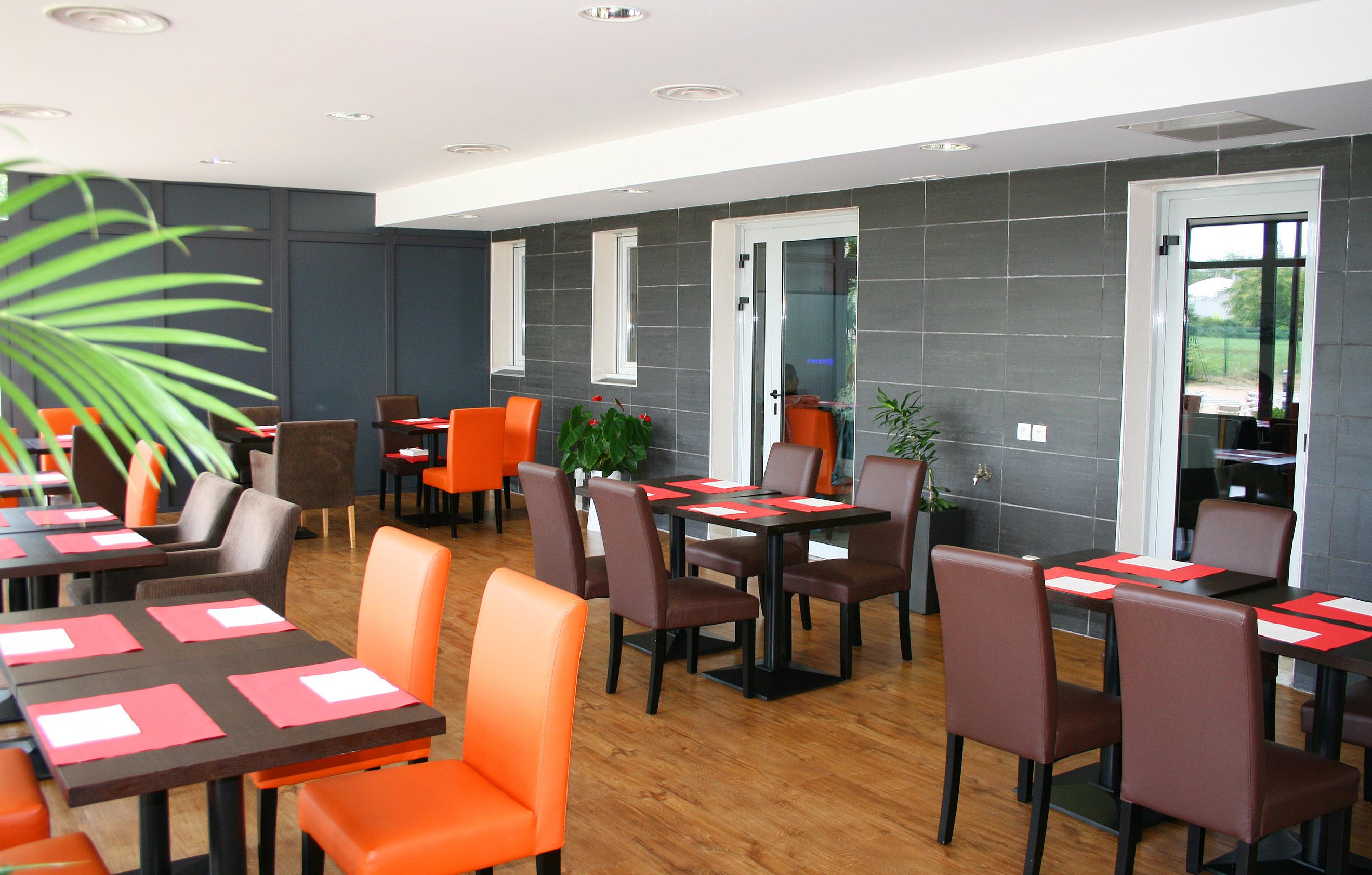 Appart'Hotel Odalys City - Bioparc Lyon Est Exterior foto