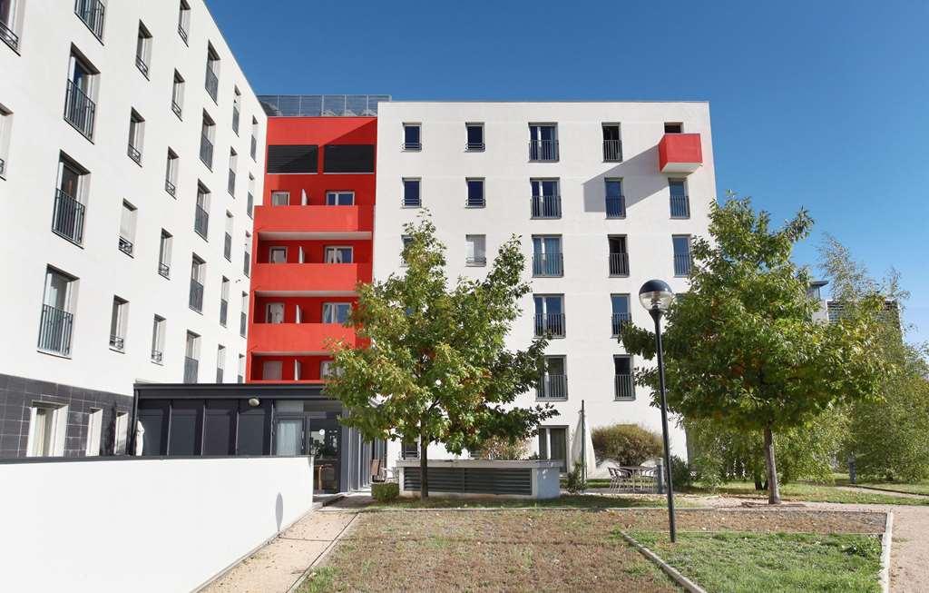 Appart'Hotel Odalys City - Bioparc Lyon Est Exterior foto