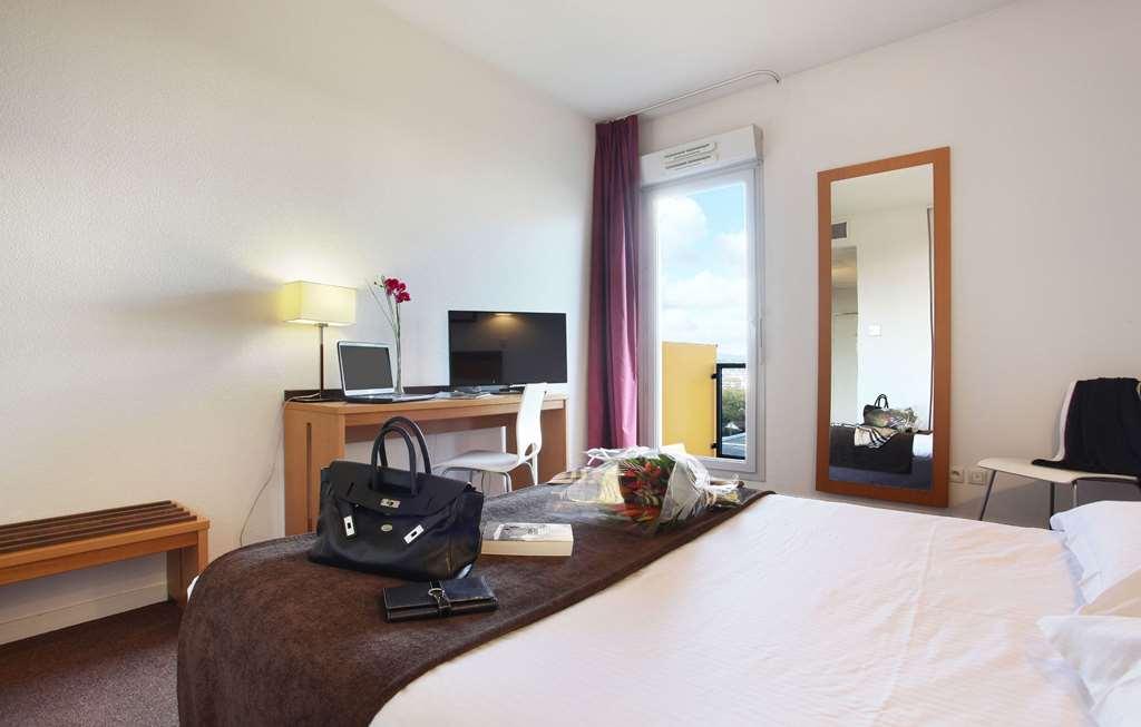 Appart'Hotel Odalys City - Bioparc Lyon Est Cameră foto